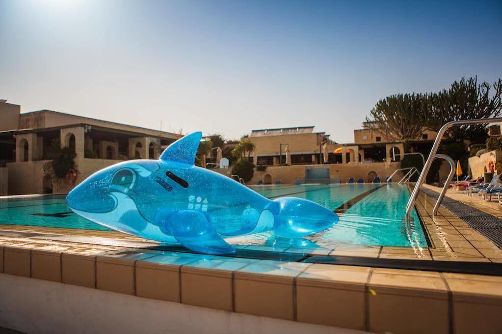 Mellieha Holiday Centre Extérieur photo
