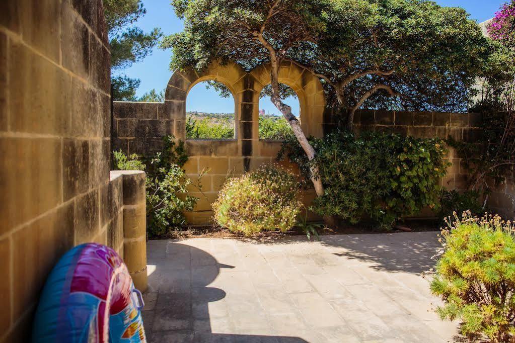 Mellieha Holiday Centre Extérieur photo