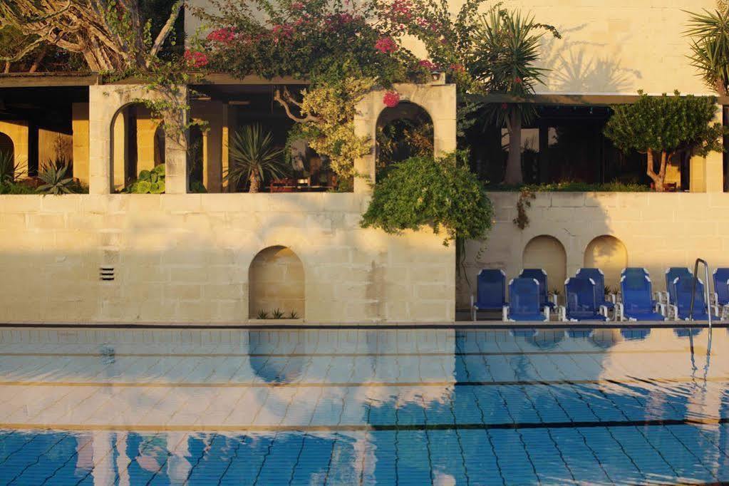 Mellieha Holiday Centre Extérieur photo