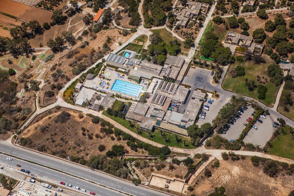 Mellieha Holiday Centre Extérieur photo