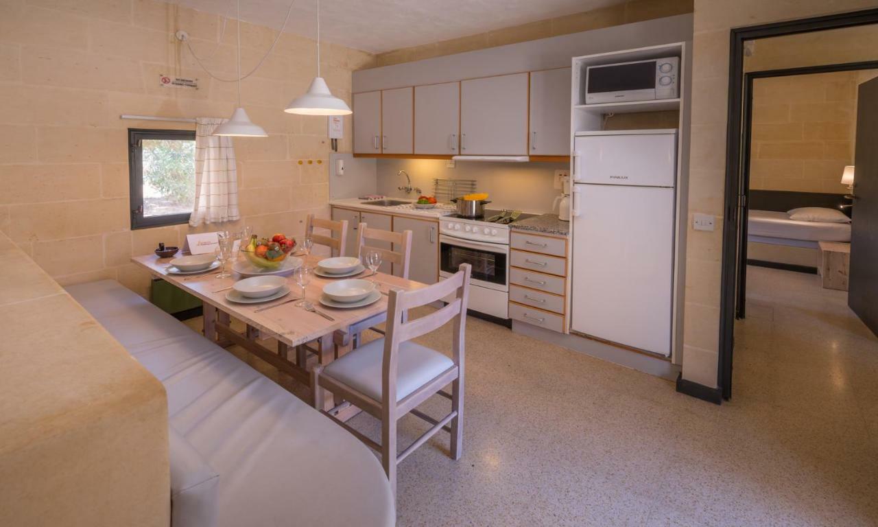 Mellieha Holiday Centre Extérieur photo